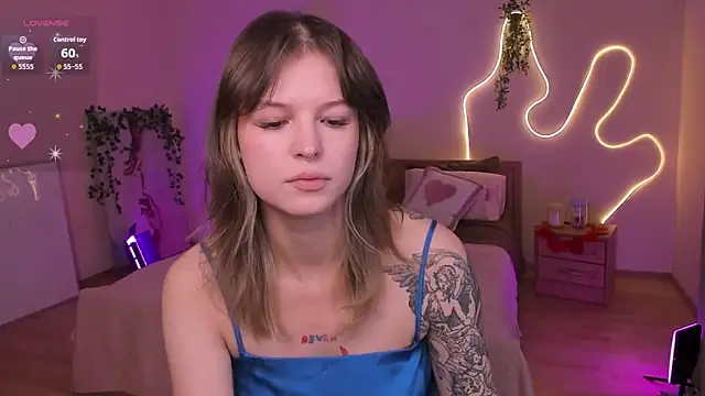 Lisa Blossom online show from June 16, 6:05 am
