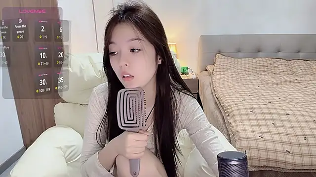 Snapshot of T-LL77- chatting on November 22, 4:28 pm T-LL77- online show from November 22, 4:28 pm