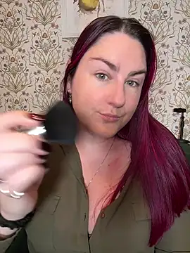 Lacey-BBW online show from October 6, 9:01 pm