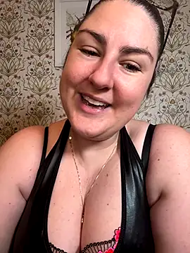 Lacey-BBW online show from October 20, 9:26 pm