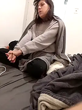 Couplefrsex online show from October 12, 1:54 pm