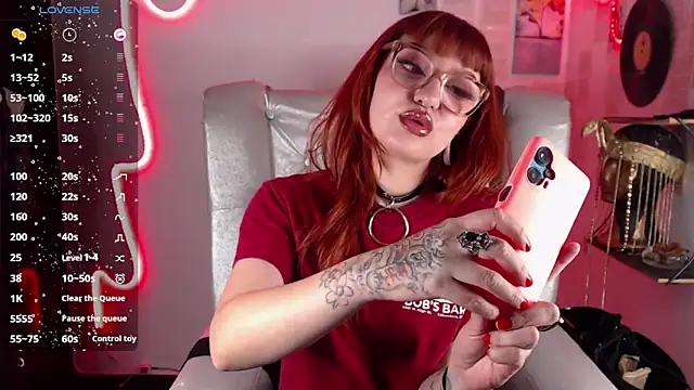 FabulousVenus online show from September 14, 4:06 pm