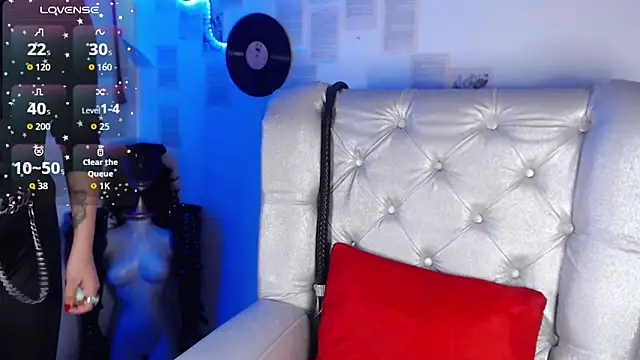 FabulousVenus online show from April 6, 8:10 pm