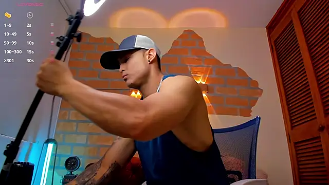 Alexander ferre online show from September 12, 1:33 pm