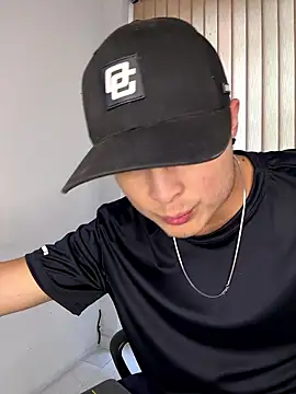 Alexander ferre online show from January 13, 1:27 pm