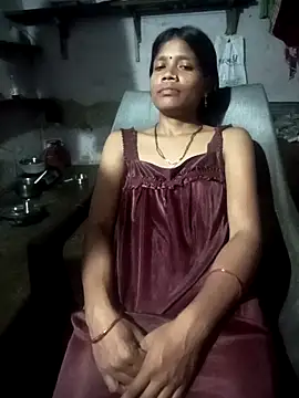 Snapshot of SEXY-MAHI4 chatting on September 22, 6:10 pm SEXY-MAHI4 online show from September 22, 6:10 pm