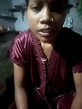 Snapshot of SEXY-MAHI4 chatting on November 6, 1:50 am SEXY-MAHI4 online show from November 6, 1:50 am