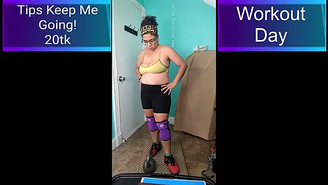 Snapshot of nsfwismorefun chatting on September 19, 10:32 pm nsfwismorefun online show from September 19, 10:32 pm