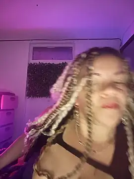 Eva Luxei online show from December 16, 5:01 am