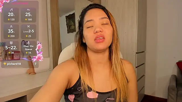 Snapshot of kata22sofia chatting on November 30, 3:38 pm kata22sofia online show from November 30, 3:38 pm