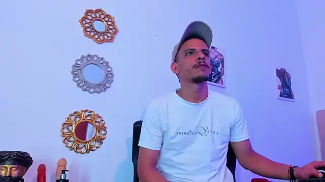  Tarekk  online show from October 3, 2:58 pm