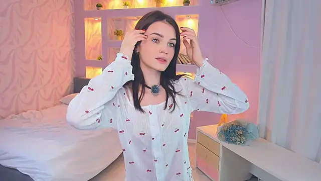 Snapshot of TeriRipka chatting on November 2, 6:54 pm TeriRipka online show from November 2, 6:54 pm