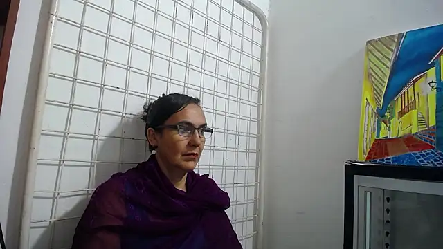 gabbyparker  online show from January 10, 9:55 am