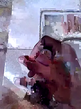 Snapshot of 6-inchbanana chatting on October 4, 9:24 pm 6-inchbanana online show from October 4, 9:24 pm