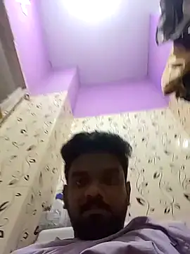 Snapshot of 6-inchbanana chatting on October 6, 8:39 pm 6-inchbanana online show from October 6, 8:39 pm