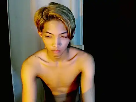 addicted to alex online show from February 20, 7:25 pm