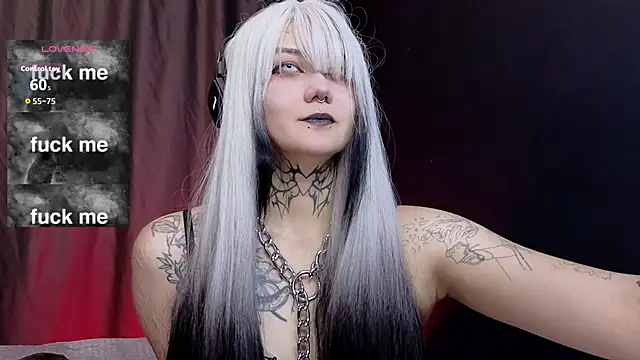 GothXRaven online show from October 21, 11:22 am