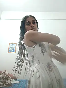 hotshreya69 online show from September 11, 6:57 am