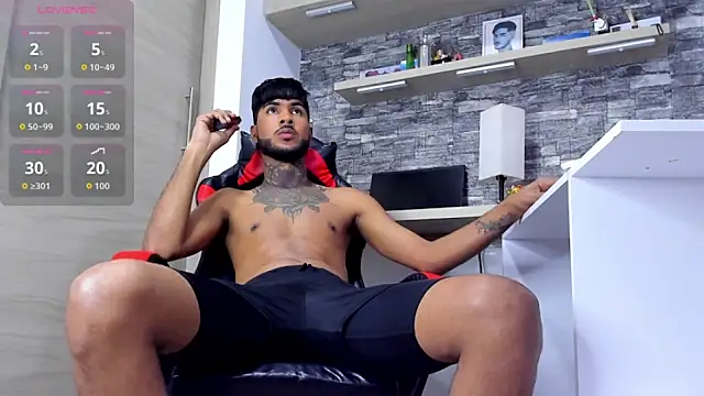 Theimperialboys  online show from November 13, 12:20 am