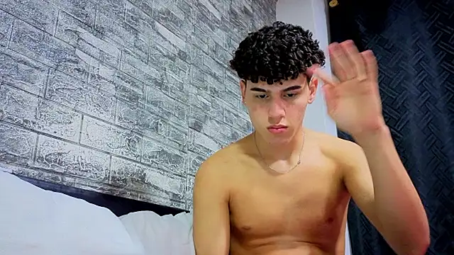 Theimperialboys  online show from February 10, 2:26 am