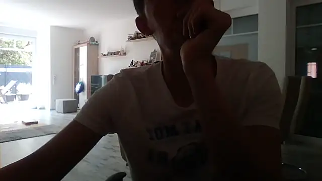 Snapshot of Trockenbau chatting on May 23, 12:42 pm Trockenbau online show from May 23, 12:42 pm