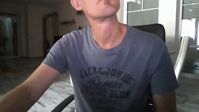 Snapshot of Trockenbau chatting on June 27, 9:03 am Trockenbau online show from June 27, 9:03 am