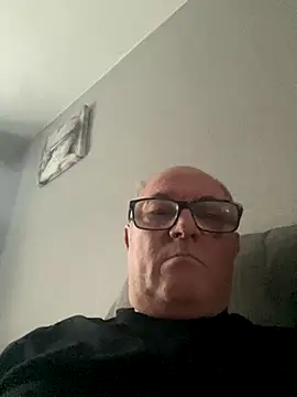 naughtygrandad1 online show from October 1, 7:03 am