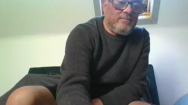 naughtygrandad1 online show from April 30, 6:47 pm
