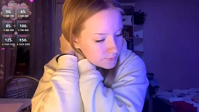 PandaFluff online show from February 5, 4:55 pm