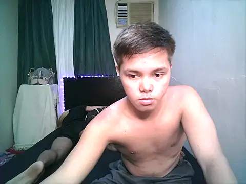 Snapshot of Sweet-shopia chatting on November 16, 12:55 pm Sweet-shopia online show from November 16, 12:55 pm