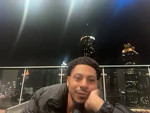 Snapshot of Yungandhungd chatting on January 10, 12:56 am Yungandhungd online show from January 10, 12:56 am