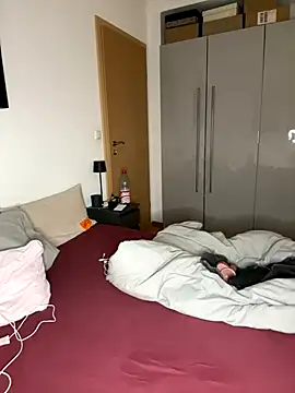 OliviaaFischer online show from November 4, 9:25 pm