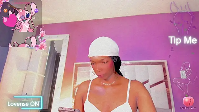 Snapshot of Sara_hot12112 chatting on July 2, 8:04 pm Sara hot12112 online show from July 2, 8:04 pm