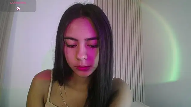 Snapshot of LilybethGray chatting on September 14, 11:04 pm LilybethGray online show from September 14, 11:04 pm