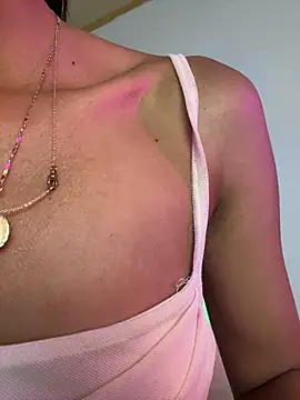 LilybethGray online show from December 20, 11:01 pm