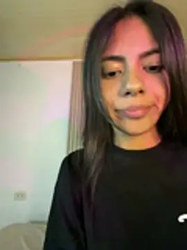 Snapshot of LilybethGray chatting on June 18, 1:06 am LilybethGray online show from June 18, 1:06 am