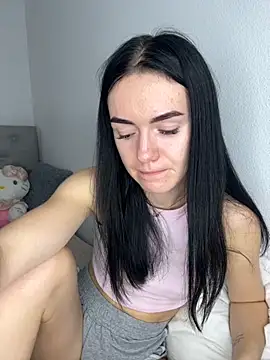 Snapshot of karrr__aaa chatting on November 21, 9:24 pm karrr aaa online show from November 21, 9:24 pm