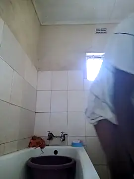 Snapshot of sweetdickboy2 chatting on October 13, 9:42 am sweetdickboy2 online show from October 13, 9:42 am