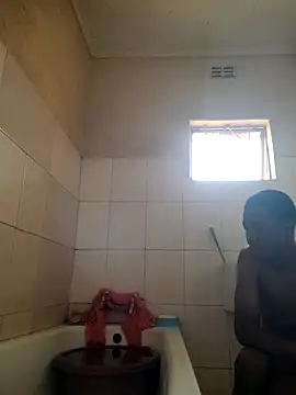 Snapshot of sweetdickboy2 chatting on October 18, 6:05 am sweetdickboy2 online show from October 18, 6:05 am