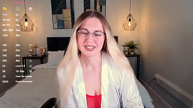 Lexi terele online show from September 11, 7:19 am