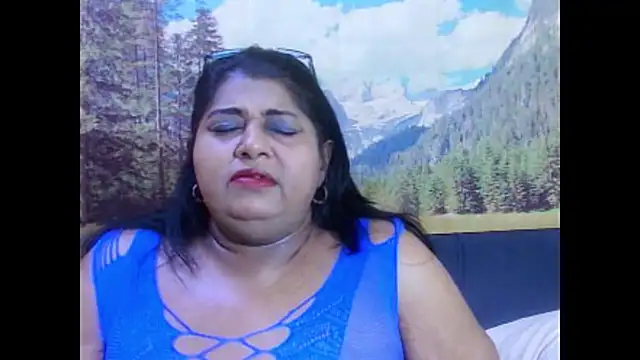 indianhoney694u online show from January 15, 5:12 am