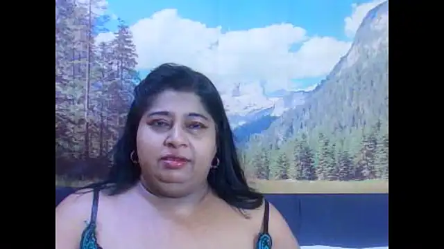 indianhoney694u online show from February 12, 5:30 pm
