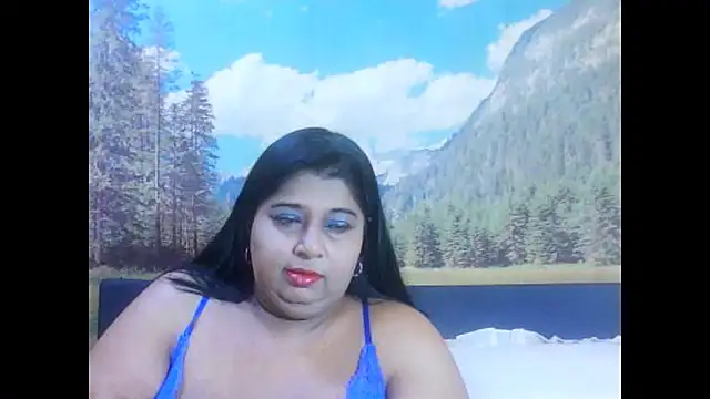 indianhoney694u online show from April 13, 5:13 am