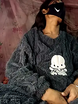 priyastrip314 online show from December 18, 5:30 pm