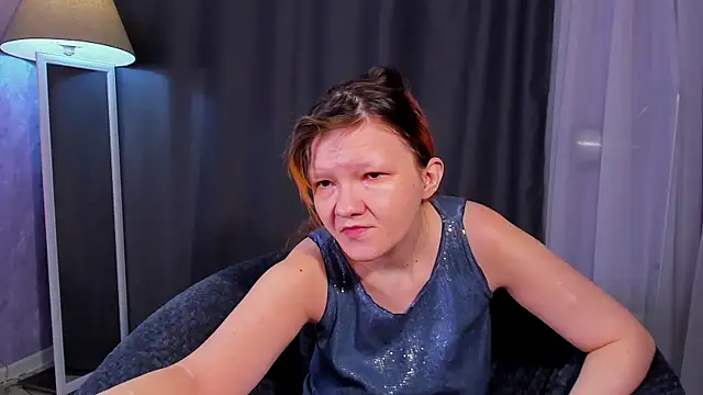 Snapshot of Nora_lovvvv chatting on September 21, 10:17 am Nora lovvvv online show from September 21, 10:17 am