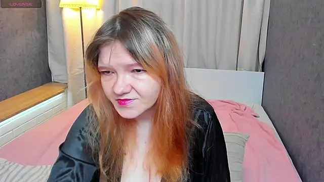 Snapshot of Nora_lovvvv chatting on October 5, 10:35 am Nora lovvvv online show from October 5, 10:35 am