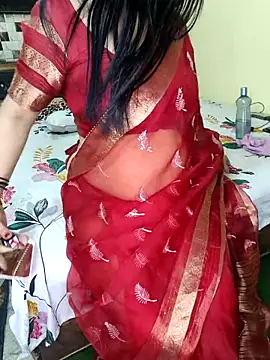 Snapshot of PRIYA_22 chatting on November 27, 2:35 am PRIYA 22 online show from November 27, 2:35 am