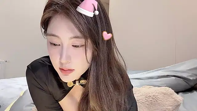 Aquarius-002 online show from March 4, 2:45 pm