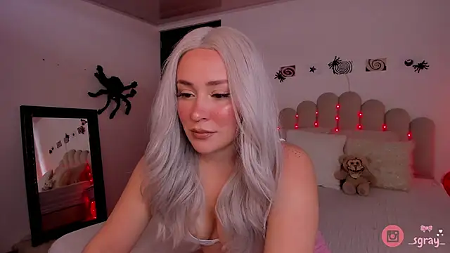 Snapshot of sofi_graay chatting on October 5, 7:45 pm sofi graay online show from October 5, 7:45 pm