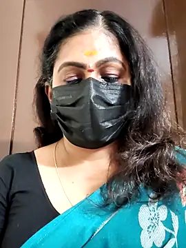 Snapshot of Sweetie_swetha37 chatting on September 16, 6:20 pm Sweetie swetha37 online show from September 16, 6:20 pm